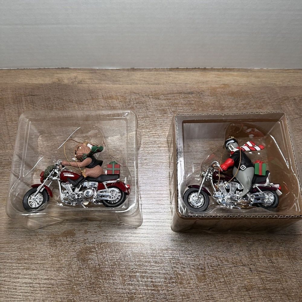 VTG 1999‎ HARLEY DAVIDSON NORTH POLE MOTORCYCLE CLUB X-MAS ORNAMENT WALRUS & DOG
